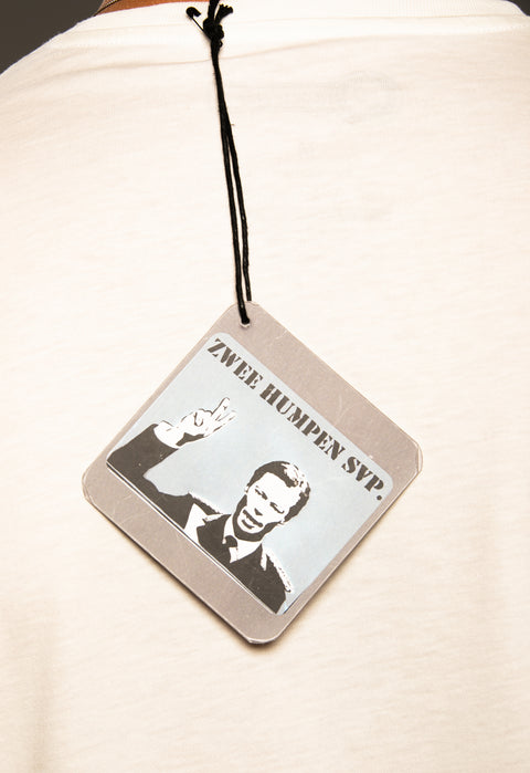 2 Humpen SVP. T-Shirt